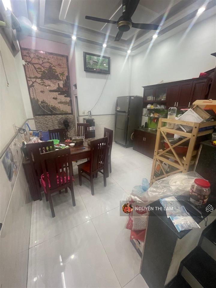Bán nhà đẹp tân chánh hiệp ô tô ngủ trong nhà có 4 lầu giá nhỉnh 6 tỷ giá tốt khu vực