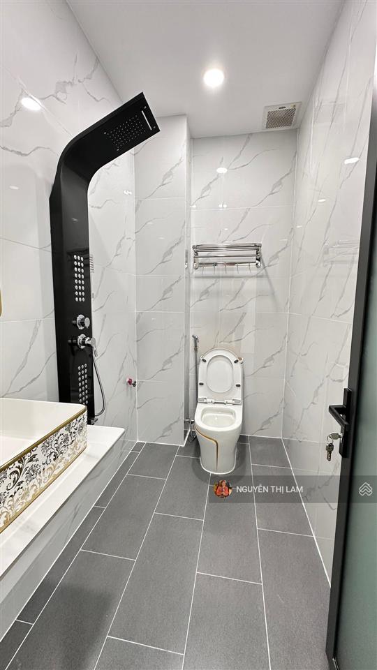 Nhà 80m  5 tầng thang máy  gần ubnd q12  sổ riêng, hoàn công  #8t