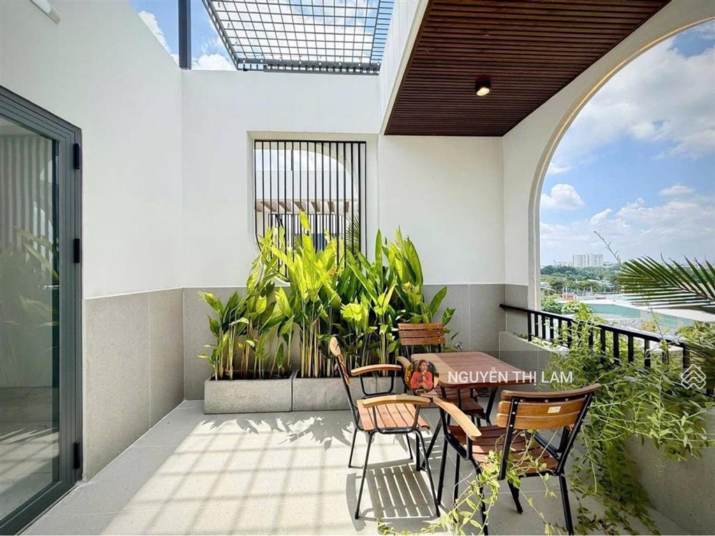 *siêu phẩm nhà phố 5 tầng  xây mới  giáp gò vấp**