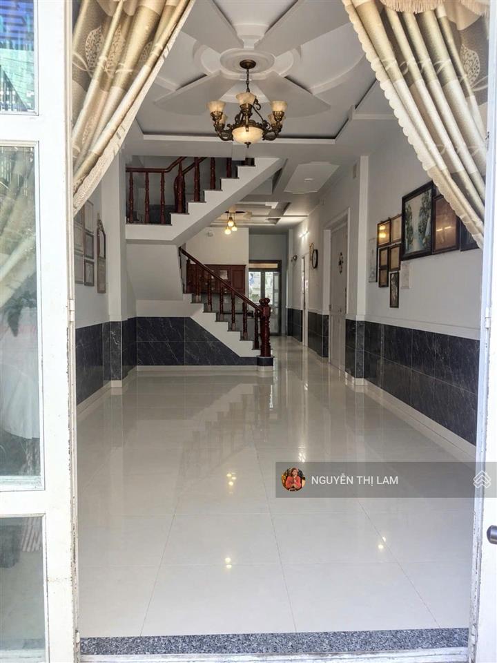 Sốc giá 5,7 tỷ nhà 3 tấm full nội thất, ngang 424m hxh 6m bùi văn ngữ chủ cần bán gấp!