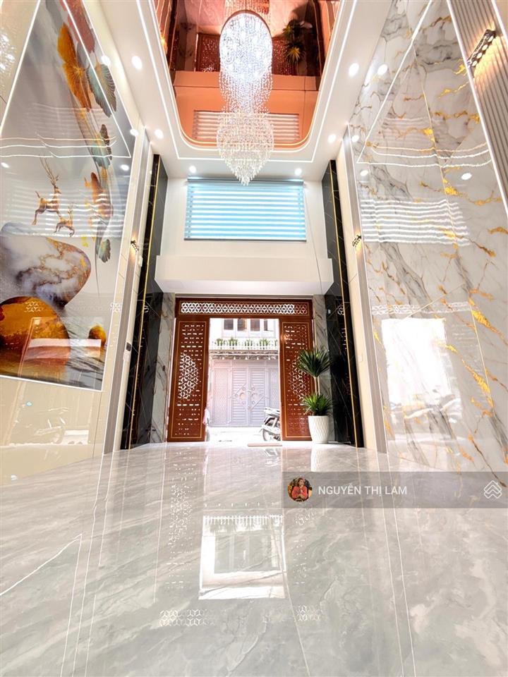 Hàng ngộp thạnh xuân 25 nhà đẹp, đường 8m, chỉ 5,7 tỷ!