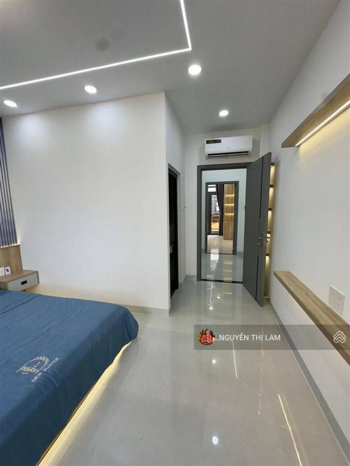 Siêu phẩm 5 tầng thạnh xuân 25 giảm mạnh 700 tr còn nhỉnh 5 tỷ