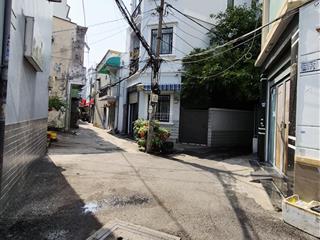 Nhà nên mua ngay chợ cây quéo, dt 40m hẻm xe hơi thông, chỉ nhỉnh 6t, bình lợi trung, bình thạnh