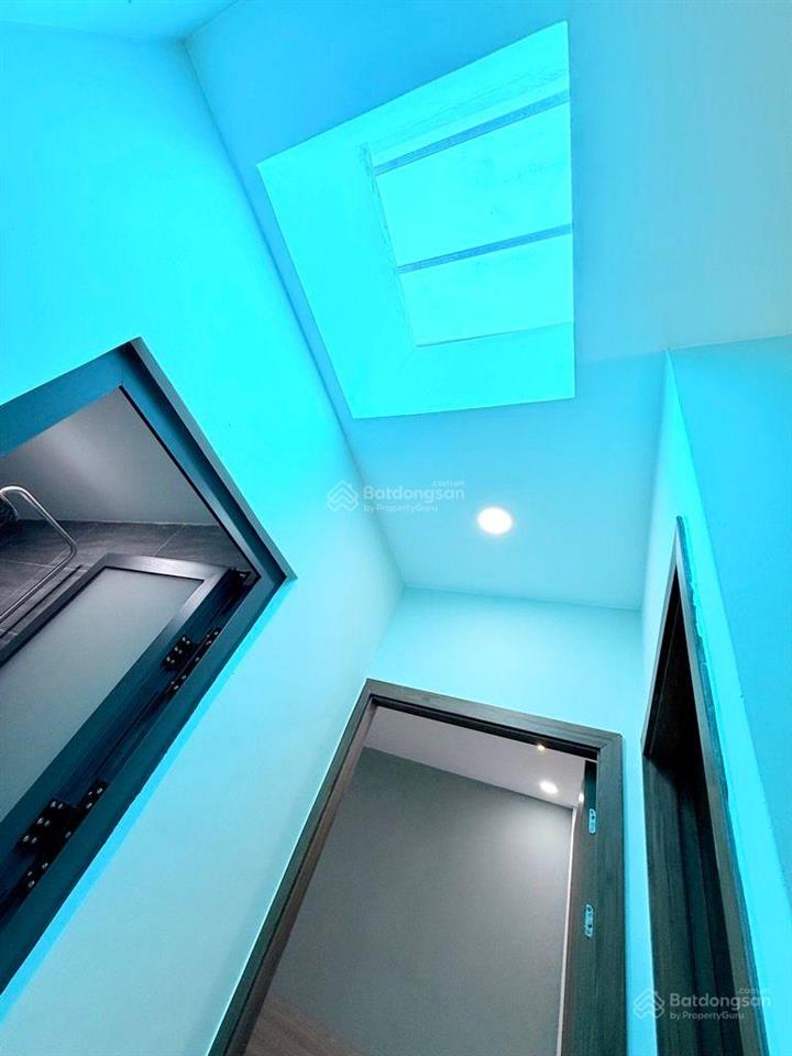 Bán nhà đẹp phường 15, 40m2, sát trường chinh kề sân bay vài phút