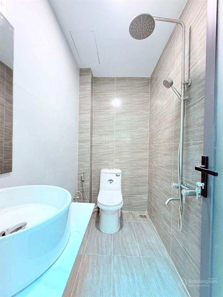 Bán nhà đẹp phường 15, 40m2, sát trường chinh kề sân bay vài phút