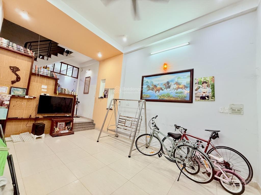 Ngộp bank nhà 80.68m2, 1 sẹc "hiếm" p15 sát mt phan huy ích, ở yên, đi tiện tân bình