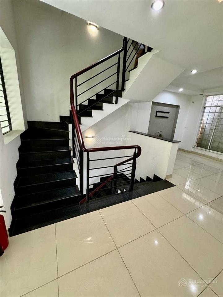 Siêu hiếm gấp bán nhà 64m2  ngang 5m  đường xe hơi 5m hơn  5 tầng btct  chỉ 7 tỷ