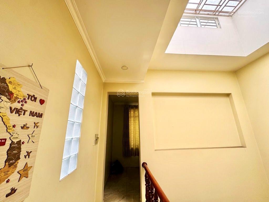 Hiếm  chủ gấp bán giảm 500tr  63m2  hxh  ngay phạm văn bạch  tân sơn (p.15)  tân bình