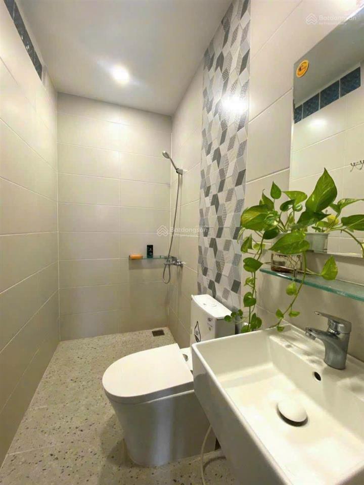 Chính chủ bán nhà 3 tầng có phòng ngủ tầng trệt, ngay trường mầm non hiếu trung, chợ hiệp bình