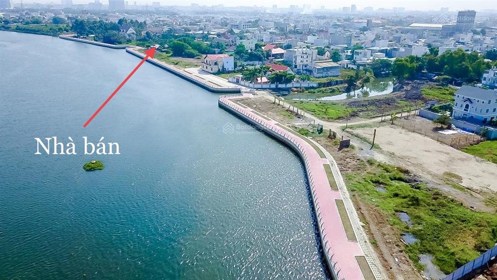 Chính chủ nhà 3 tầng ngay vạn phúc city, ngay bờ sông mát mẻ