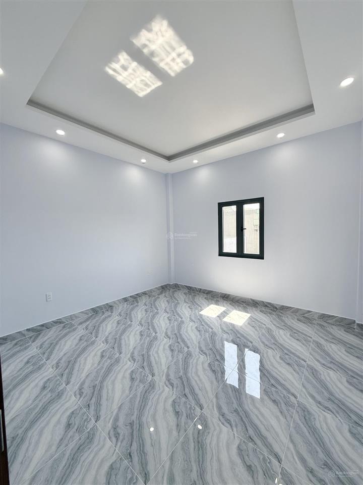 Chính chủ nhà 4 tầng ngay khu biệt thự bờ sông vạn phúc city, trường cấp 3 hiệp bình phước