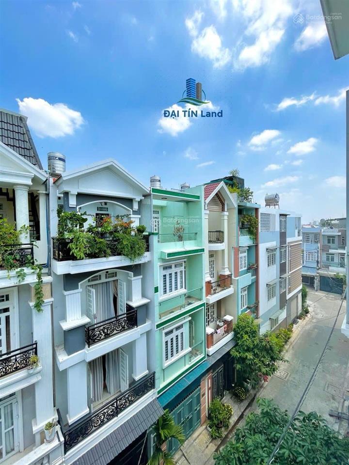 Khu nhà phố 100 căn đường 8  20m ngay chợ bình triệu, đại học luật
