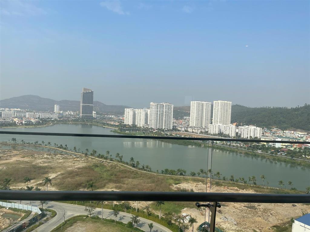 Bán chung cư citadines marina hạ long,chỉ 1,55 tỷ, 34,2m2, view biển đẹp có dòng tiền hàng tháng