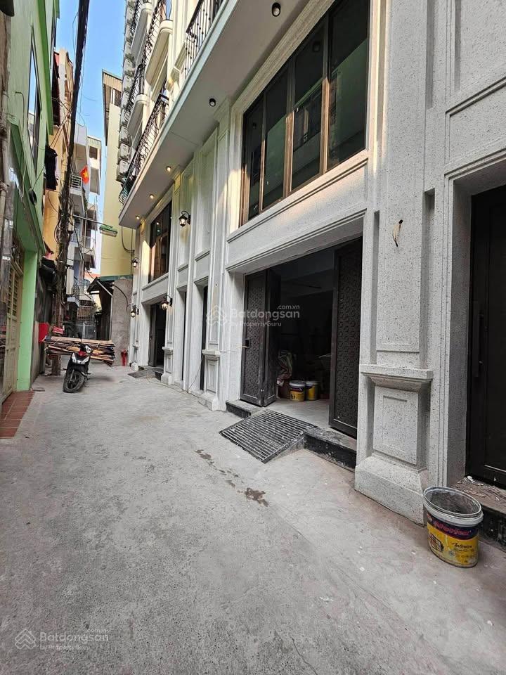 Bán gấp toà ccmn ngõ 50 mễ trì thượng dt 80m2, 7 tầng, 21 phòng  dòng tiền 120tr/ th  vị trí đẹp