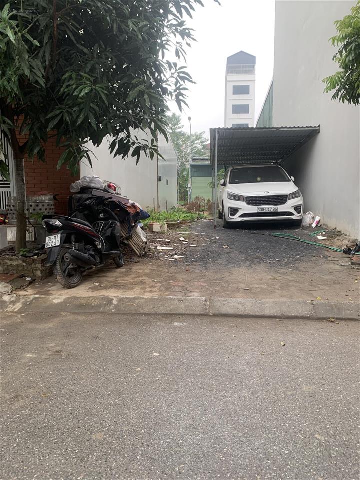 Bán đất phân lô vỉa hè ô tô tránh ngay vòng xuyến tố hữu lê trọng tấn, dt 50m2 mt 5m giá đầu tư