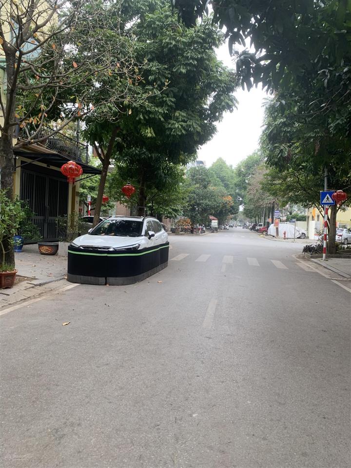 Bán nhà lk 6 tầng thang máy kđt văn phú, sát tháp đồng hồ, đường kinh doanh siêu đẹp, dt 63m2 mt 5m