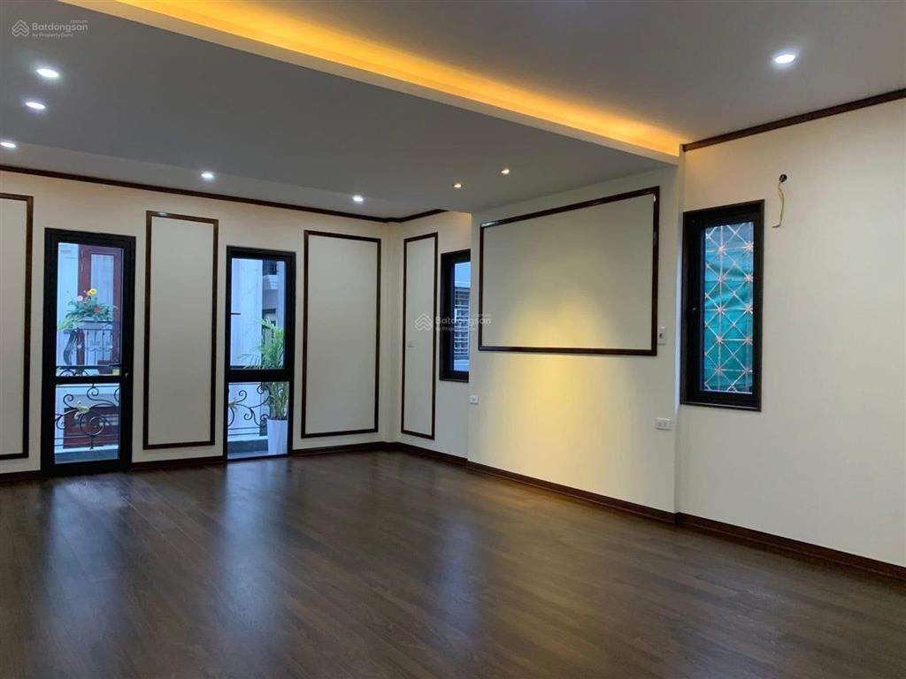 Bán nhà lk 6 tầng thang máy kđt văn phú, sát tháp đồng hồ, đường kinh doanh siêu đẹp, dt 63m2 mt 5m