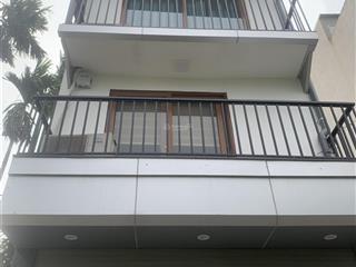 Bán gấp nhà 3 tầng x 45m2 dân xây kiên cố, ô tô vào thoả mái, vị trí ngay sát kđt dương nội