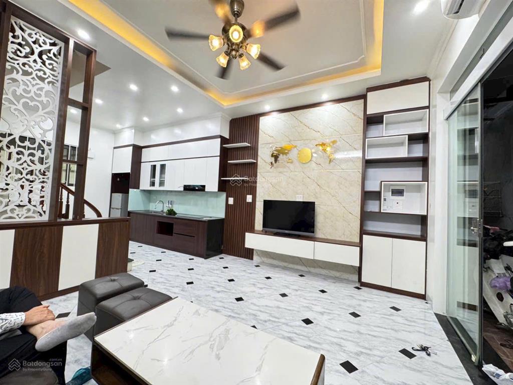 Bán gấp nhà 5 tầng full nội thất cực đẹp ngay kđt văn phú, ngõ nôngô tô đỗ cách chỉ vài bước chân
