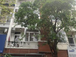 Bán nhà liền kề làng việt kiều châu âuphố nguyễn văn lộc, trục kinh doanh cực đẹp, dt 74m2 mt 4.5m