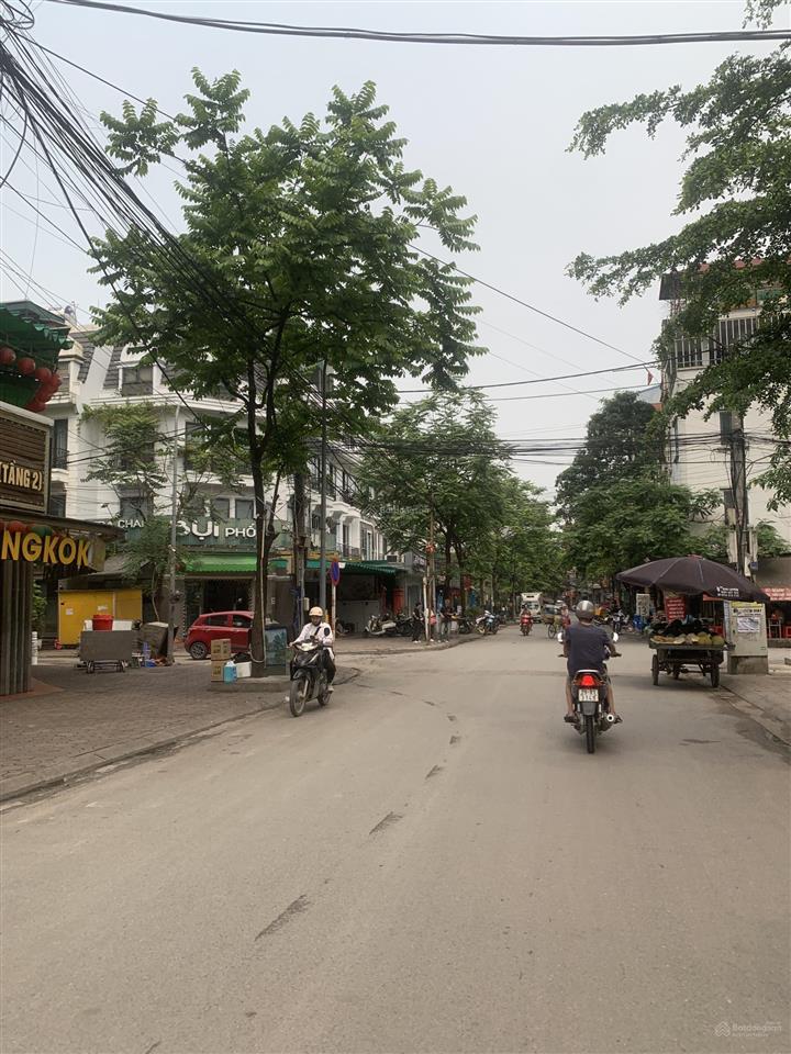 Bán nhà lk kinh doanh cực đỉnh ngay làng việt kiều châu âu  phố nguyễn văn lộc, 4 tầng 67m2 mt 5m