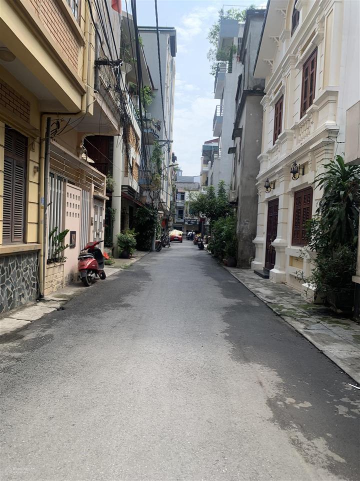 Bán nhà 5 tầng 47m2 khu phân lô sát chợ hà đông  mặt phố lê lợi, ngõ thông ô tô đỗ sát cửa
