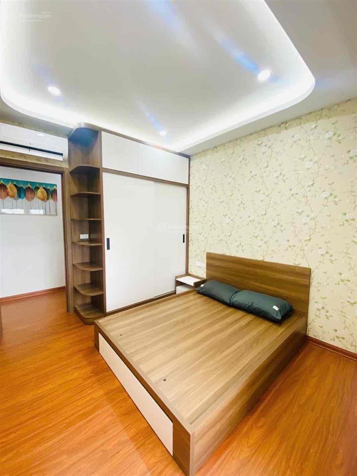 Bán nhà 5 tầng 47m2 khu phân lô sát chợ hà đông  mặt phố lê lợi, ngõ thông ô tô đỗ sát cửa