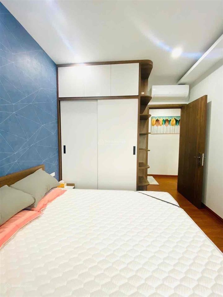 Bán nhà 5 tầng 47m2 khu phân lô sát chợ hà đông  mặt phố lê lợi, ngõ thông ô tô đỗ sát cửa