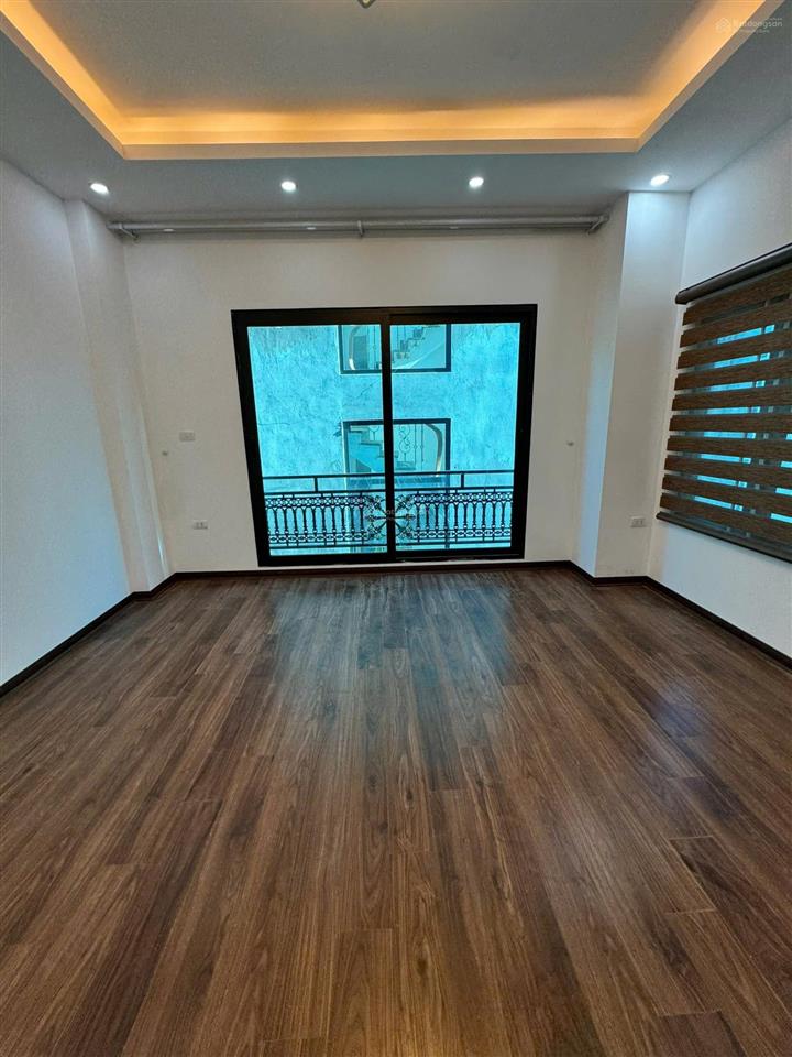 Bán nhà 5 tầng thang máy, xây mới cực đẹp  ngõ ô tô khu phân lô vạn phúc  sát học viện chính trị