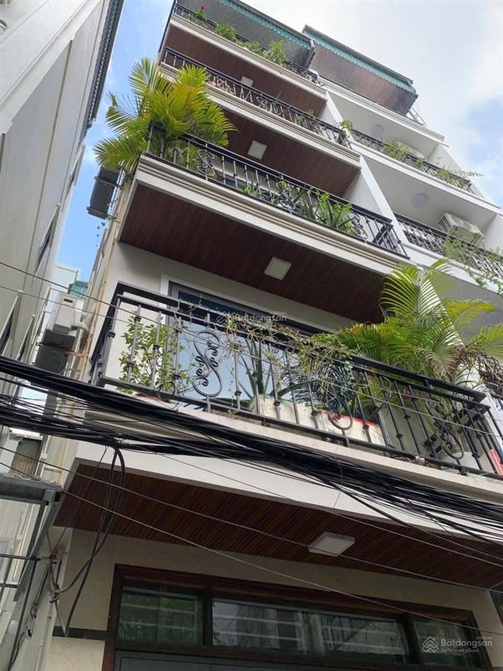 Bán gấp căn góc cực đẹp sát đại học hà nội, mặt ngõ thông kinh doanh, ô tô vào, 5 tầng 41m2 giá tốt
