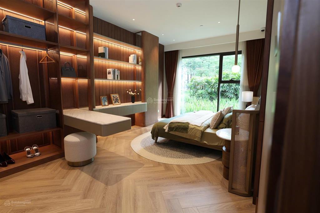 Bán căn 3pn góc đẹp hướng đông nam diện tích 128,91m2 chung cư park city hà nội