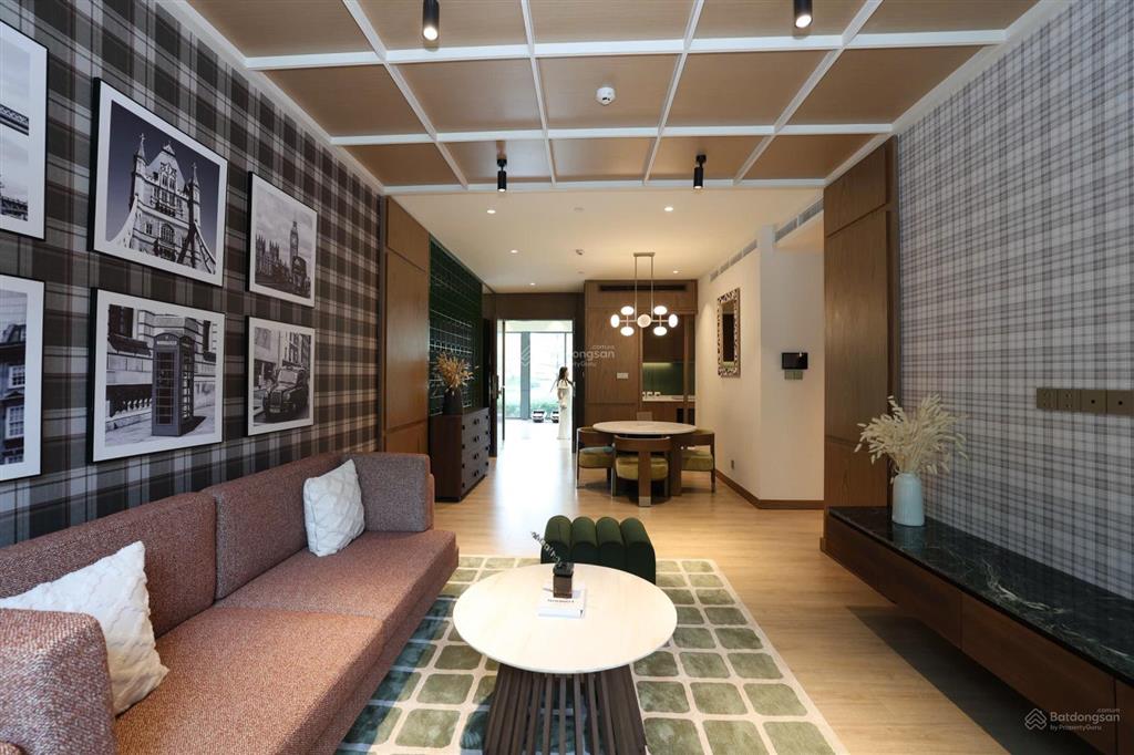 Bán căn 3pn góc đẹp hướng đông nam diện tích 128,91m2 chung cư park city hà nội