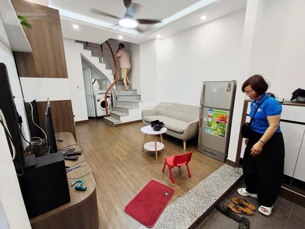 Hot bán nhà phố đền lừ 83m2 4 tầng, sổ đỏ oto đỗ cửa pháp lí chuẩn