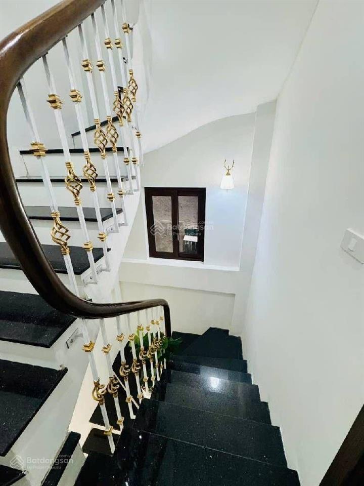 Bán nhà phố trần khát chân 32m2 4tầng ngõ nông gần phố