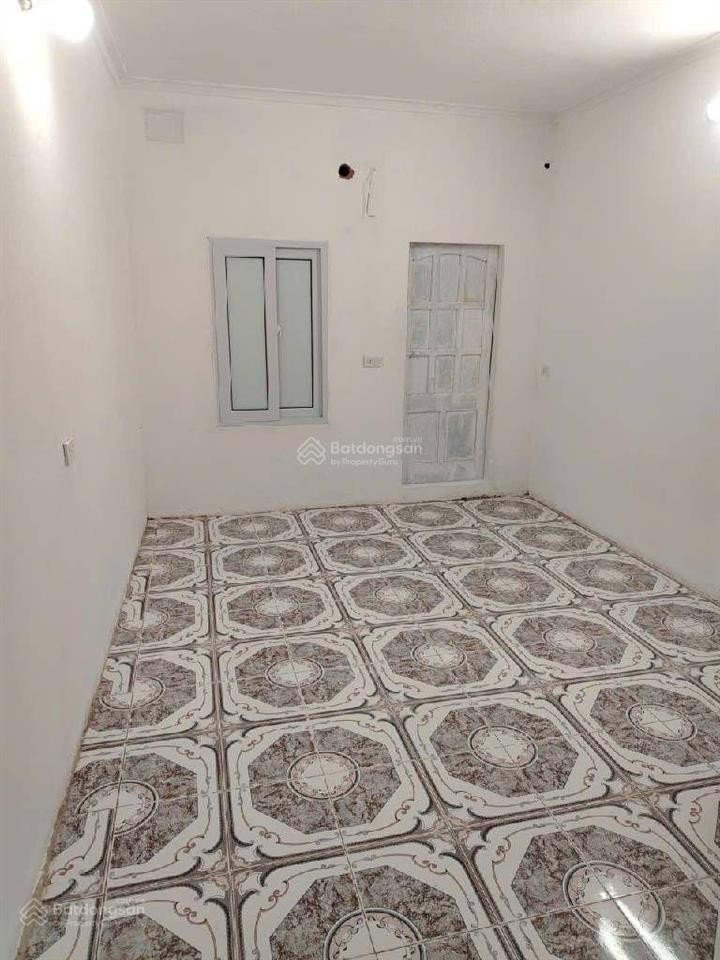 Bán nhà phố vĩnh hưng 25m2, 4 tầng, ô tô đỗ cổng không qh