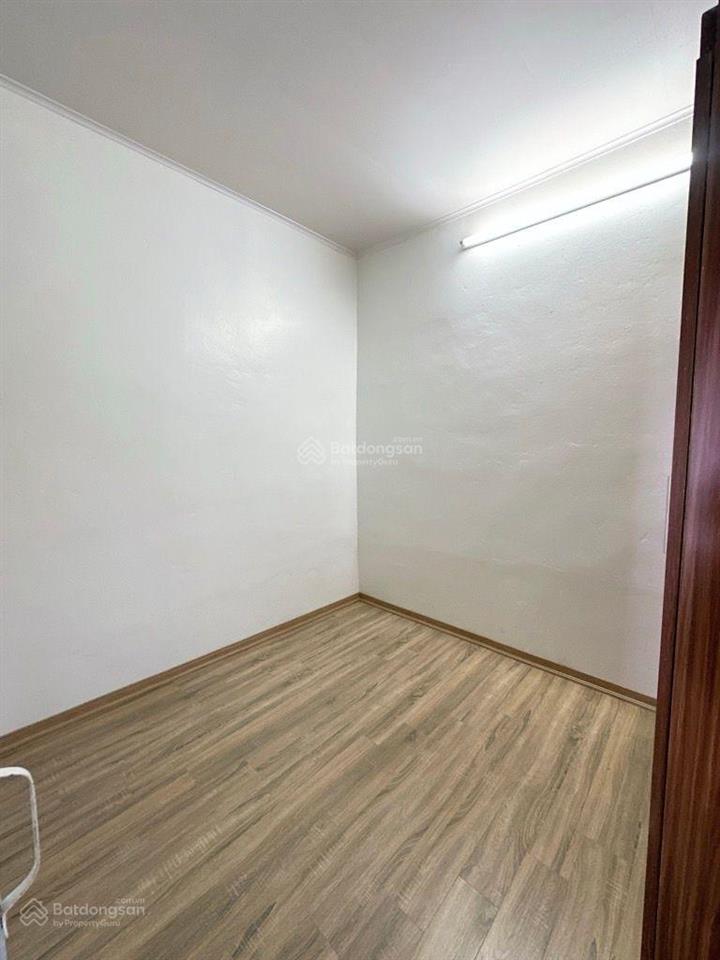 Bán nhà phố lĩnh nam 35m2 4 tầng ngõ nông, gần phố không qh