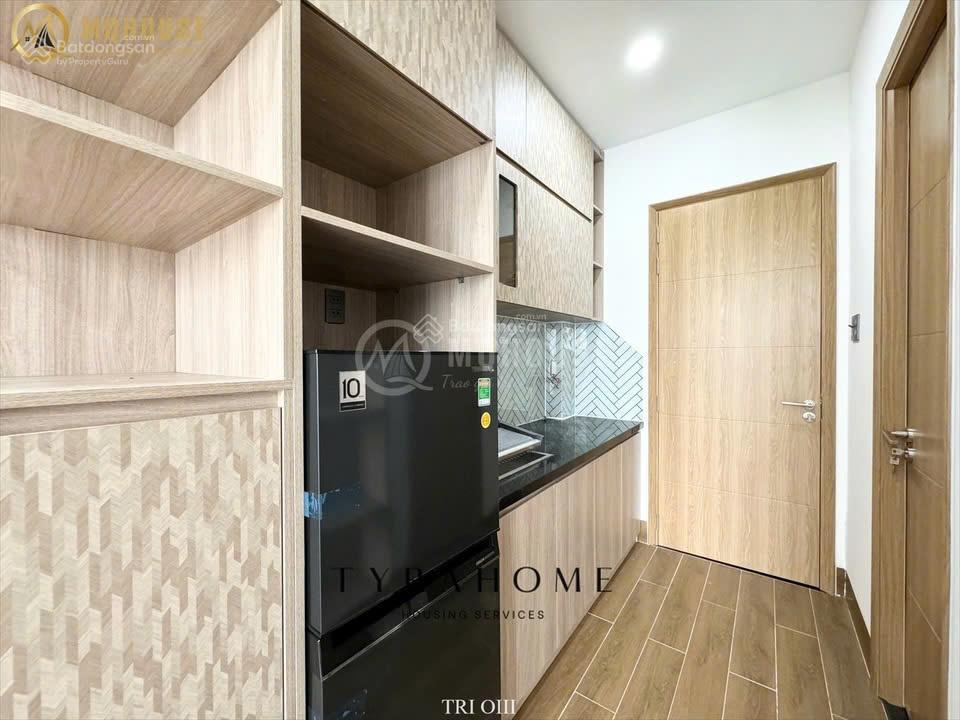 Khai trương căn hộ ban công cách đh văn lang 300m  full nội thất  thang máy