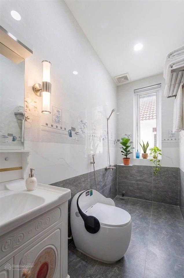 Căn hộ duplex mới toanh ngay văn lang/phạm văn đồng/emart phan văn trị, thang máy, free xe