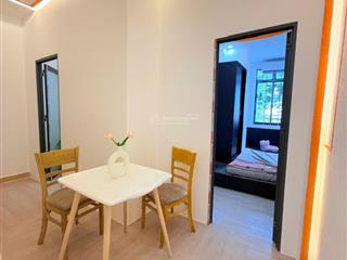 Cho thuê 2 phòng ngủ 40m2 gần q1/phú nhuận/hàng xanh/thị nghè/bà chiểu/hồng bàng/hutech mới free xe