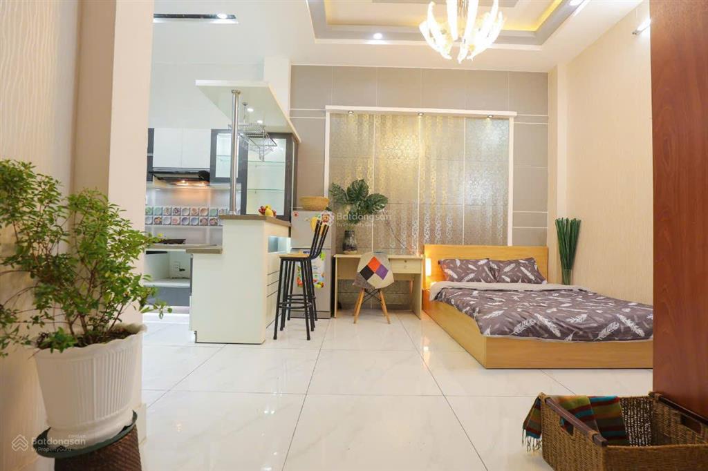 Căn hộ 40m2 gần sân bay tân sơn nhất  phan xích long  quận 1  quận 3  thang máy  full nội thất