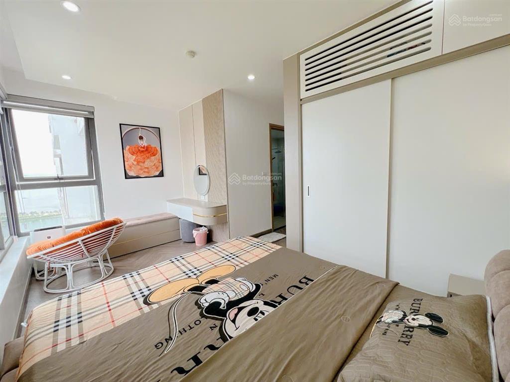 Chính chủ em cần bán gấp căn 3n toà 24 tầng. giâ thiện chí cho anh chị có nhu cầu.