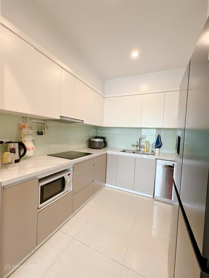 Chính chủ em cần bán gấp căn 3n toà 24 tầng. giâ thiện chí cho anh chị có nhu cầu.