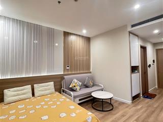 Icon40 sẵn nội thất như hình nhận nhà ở luôn. giá nét chỉ 1,580 tỷ bao 5%