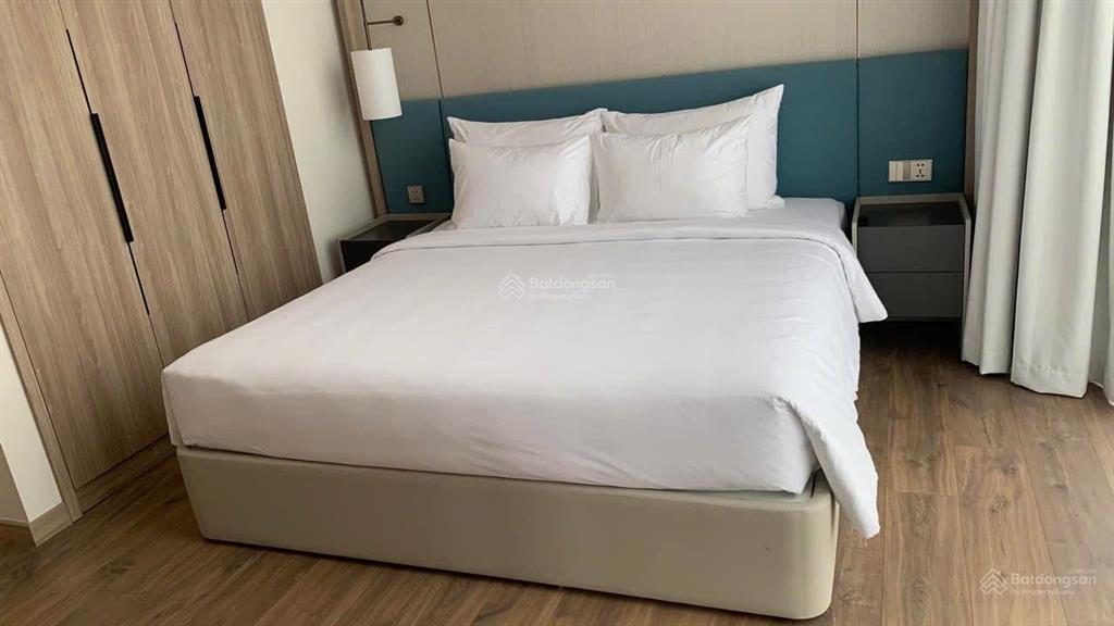 Căn góc 2 ngủ alacarte hạ long sẵn nội thất. sẵn sổ đỏ giá 4,730 tỷ 0986 339 ***