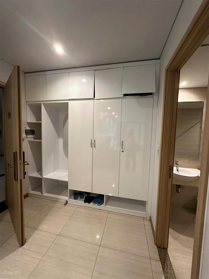 Bán căn hộ 1 phòng ngủ  chung cư 30 tầng hạ long