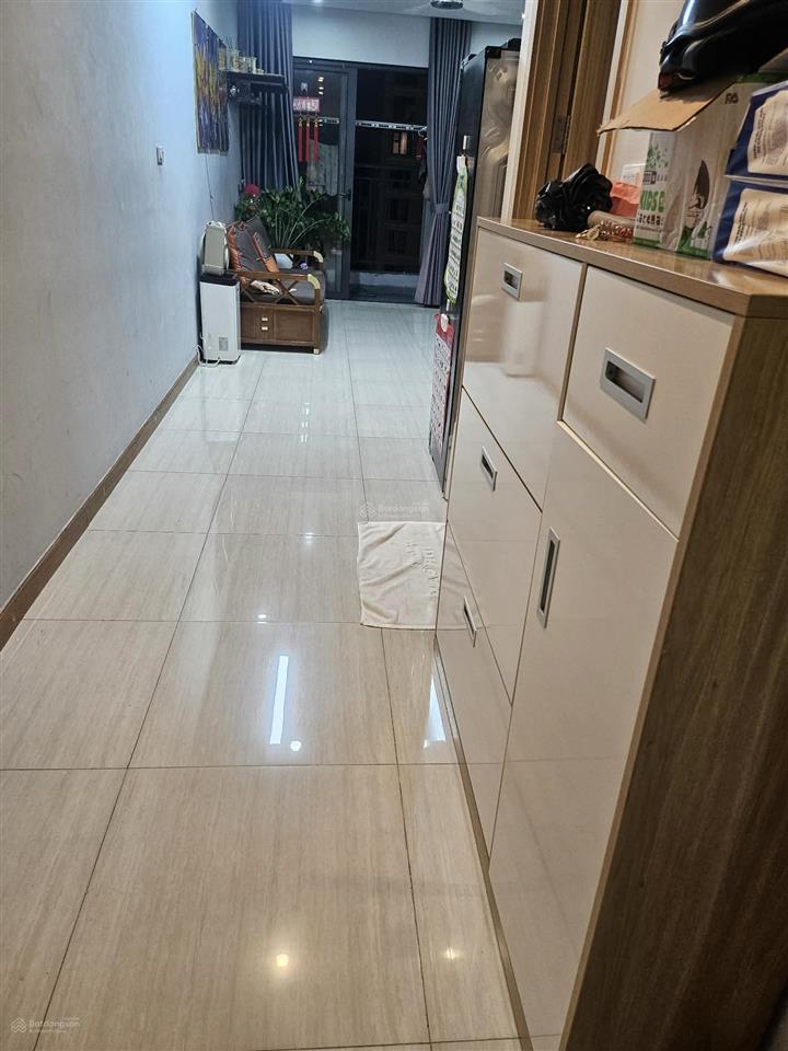 2 phòng ngủ hướng đn toà a bim 30 tầng em cần thanh khoản nhanh
