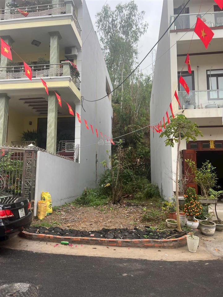 Giá tốt nhất thị trường. chính chủ cần bán lô đất ngõ sau nhà khách 368. trung tâm bãi cháy hạ long