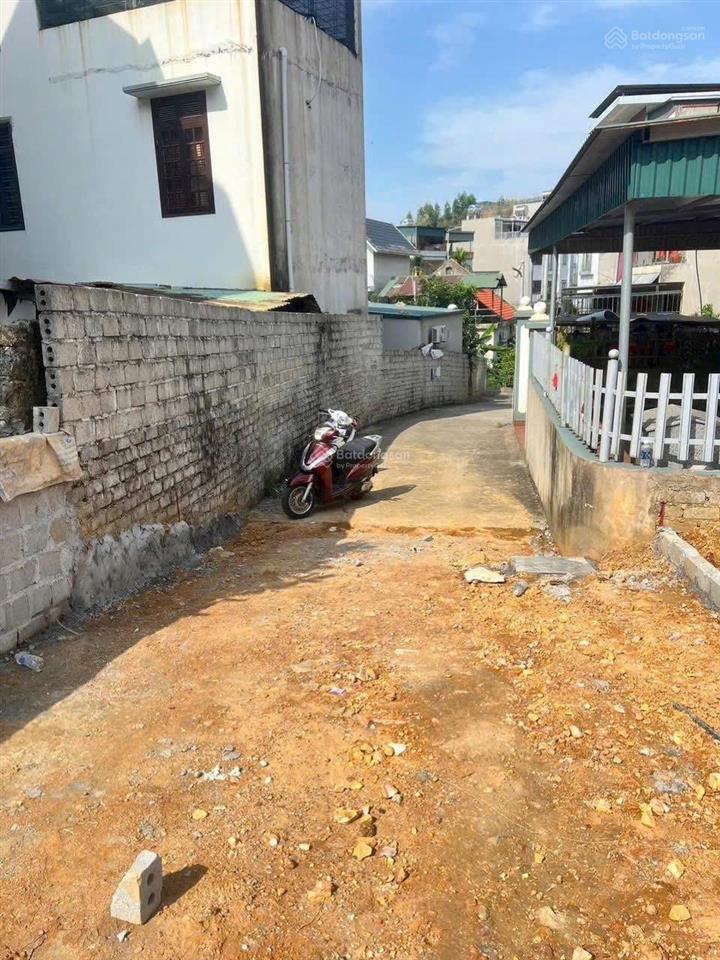 Còn duy nhất 1 ô khu 8 bãi cháy. đường ô tô. dt 80m2. giá 1.780 tỷ