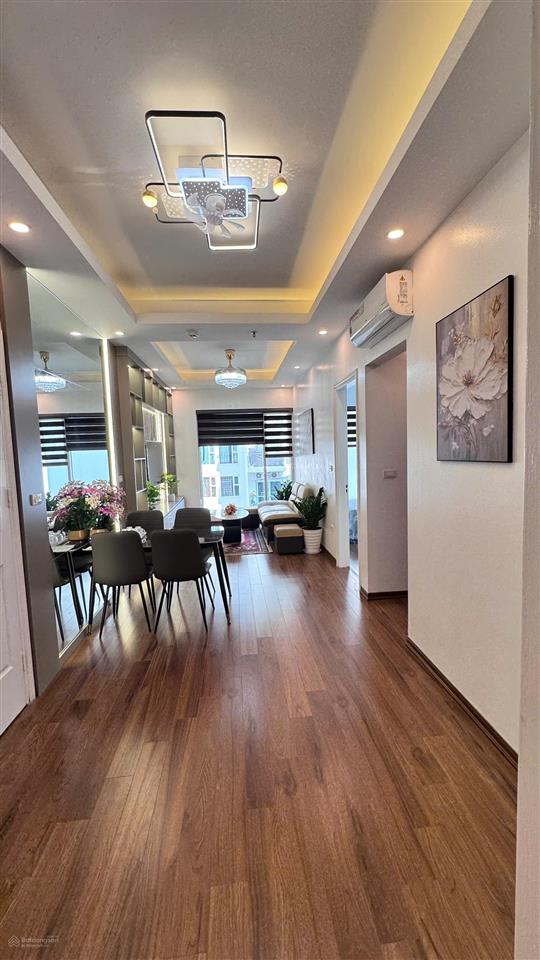 Thanh khoản nhanh căn 2pn toà 17 tầng vị trí có 102 giá tốt nhất thị trường