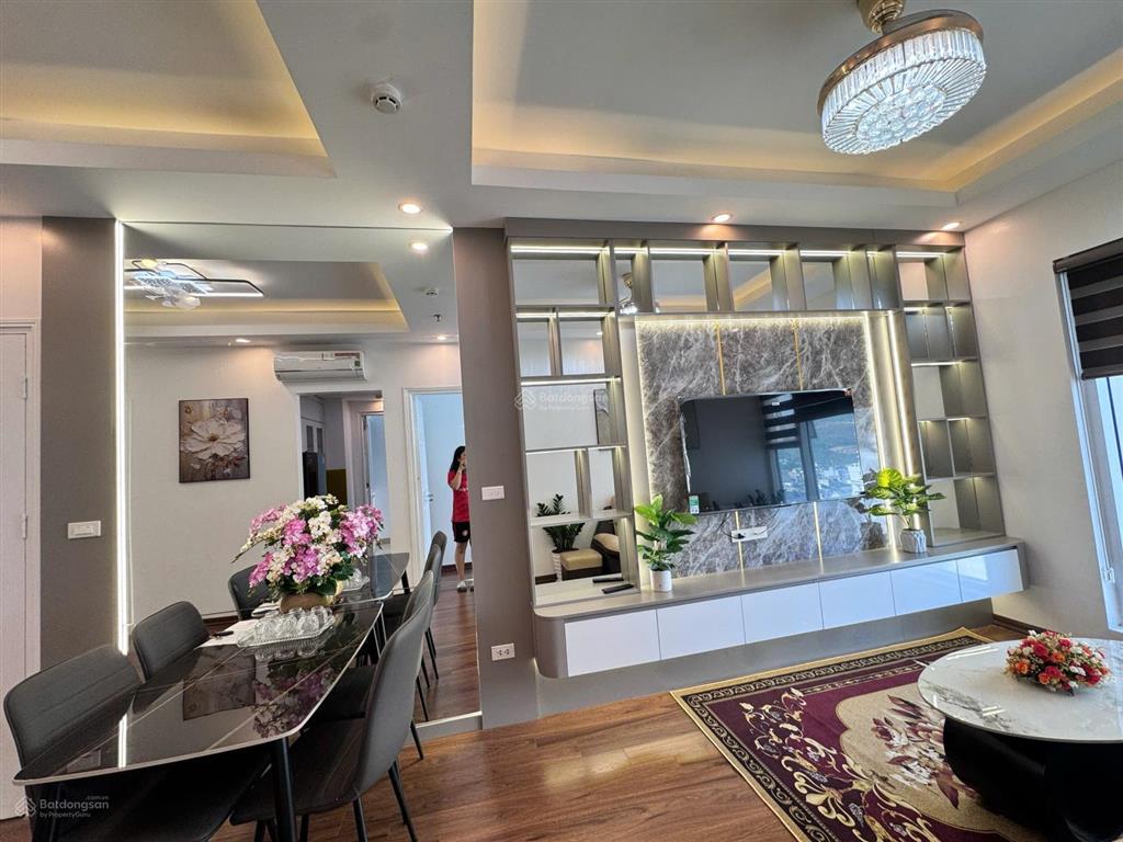 Thanh khoản nhanh căn 2pn toà 17 tầng vị trí có 102 giá tốt nhất thị trường